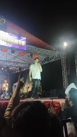 Yolanda nya @kangenbandofficial_ 💃✨ . Alumni PT Mencari Cinta Sejati🤣 #fypシ゚viral🖤tiktok #29November2025 #hutkorem083BaladhikaJaya #kangenband #kangenbandofficial 