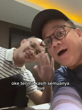 what’s inside our bag #whatsinmybag 