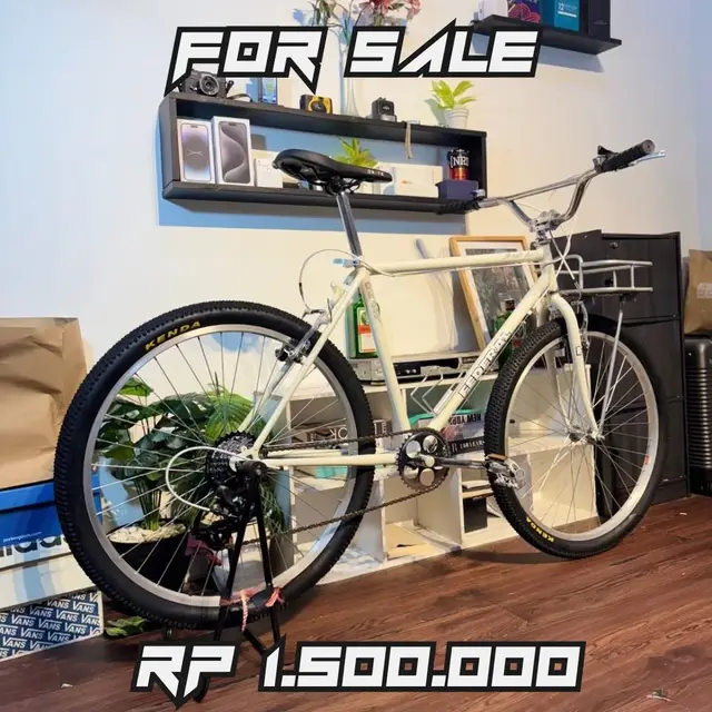 For sale faderal nya kaka warna cantik banget mungkin yang berminat langsung dm mimin ya guys.  Open pre order full restoration,langsung dm aja  SIAP KIRIM KIRIM YA OM KUHHH #commuterbike #demam26 #federalkalcer #sepedakalcer #federalbike 