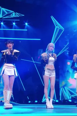 𝑩𝑨𝑩𝒀𝑴𝑶𝑵𝑺𝑻𝑬𝑹×𝑮𝑶𝑳𝑫𝑬𝑵 　　　　　　　　　　　MAMA2025で伝説を残した3人 #babymonster #honterxhonter #golden #mama2025 