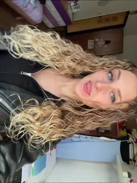 ti manco solamente quando ti conviene… #perte #fouryou #andiamoneiperteee 