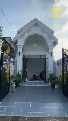 Nhà mới đẹp có sân vườn nhỏ xinh trong KDC hiện hữu tại TP.Mỹ Tho #nhadep #decornhadep #thietkenhadep #nhamytho #nhadattiengiang 