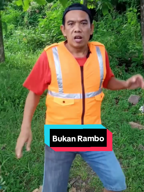 Bukan rambo #komedingakak #tranding  #komeditiktok #hiburan  #rambo