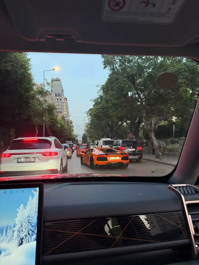 Chasing views, collecting moments ✨