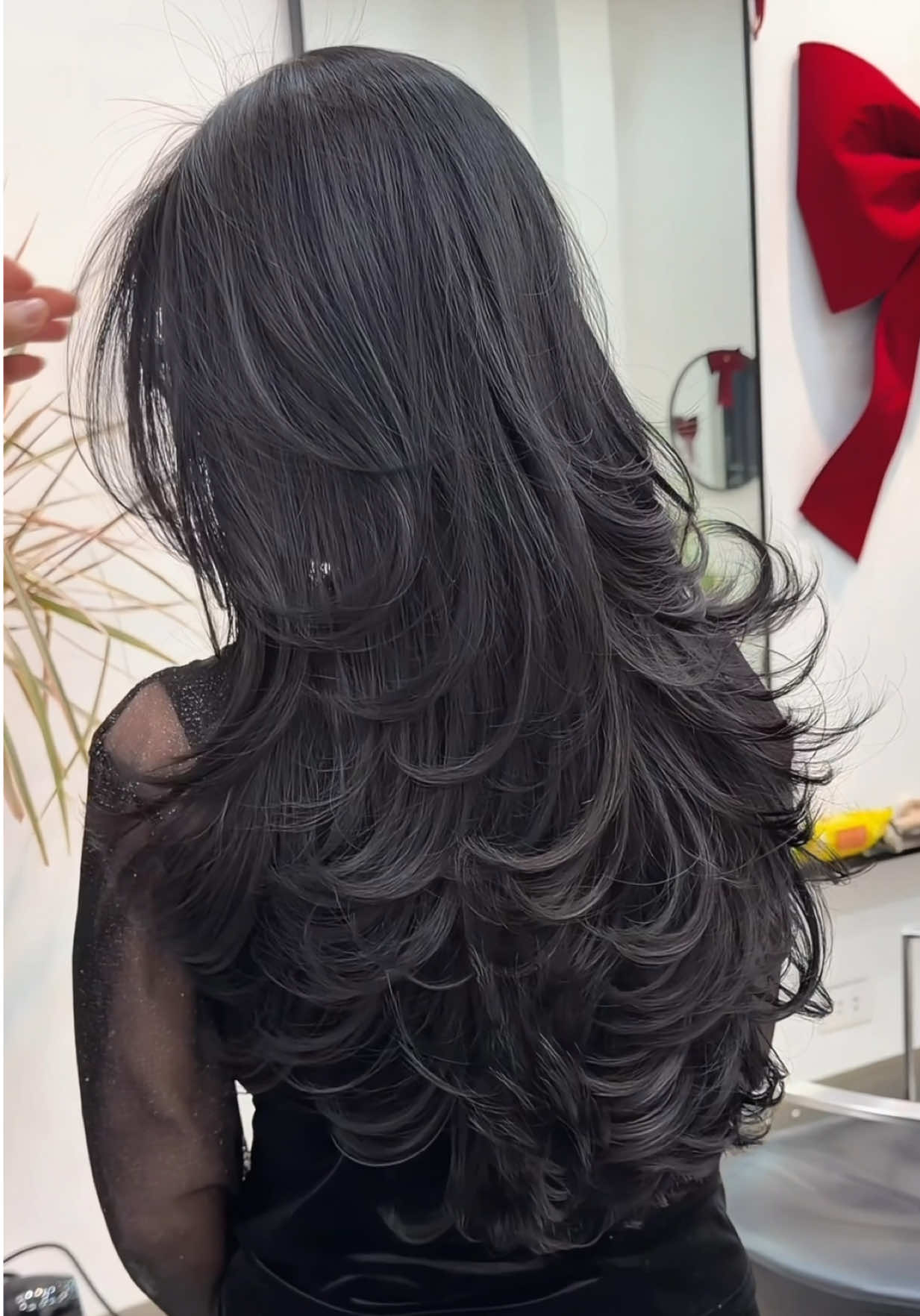 Nhạc Tết, Tóc đẹp chơi Tết, ưng kiểu uốn này lắm ấy ! 