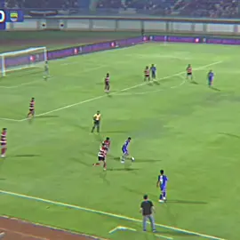 What a Goal Lucho🚀🤯 #persibbandung #WeArePersib #lucianoguaycochea #foryou #fyp 