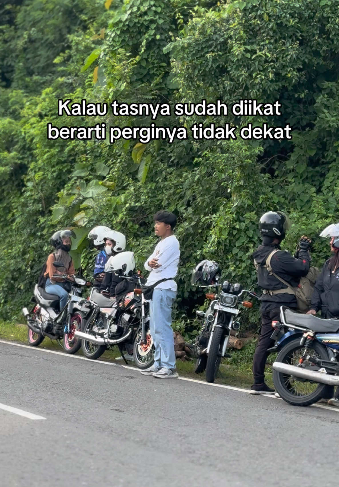 Absen dulu, mencari soto di Kota orang 🥰 #yrki #wkc #twostroke 