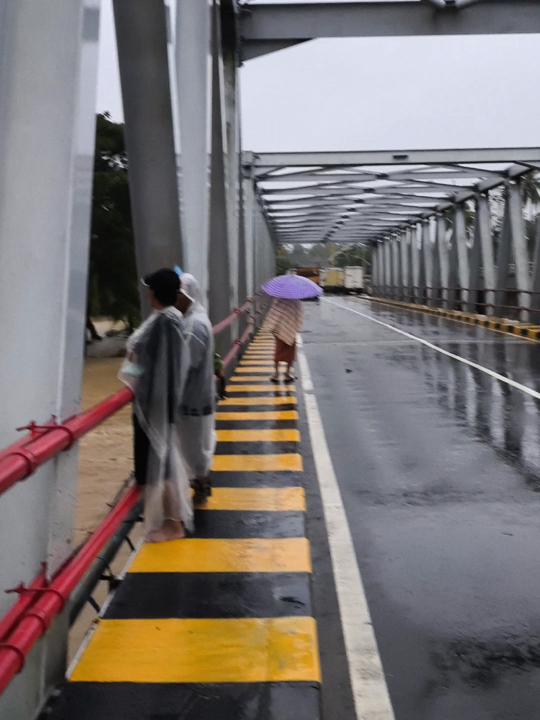 belum ada bantuan, posisi di bireun, peudada ,meunasah pulo, #banjir #prayforaceh #masukberandafyp #banjirbandang #sumatrakepstrong