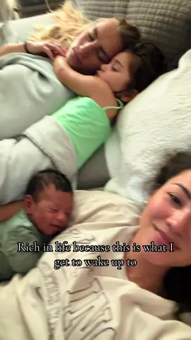 Oh I’m RICH RICH  #wlw #twomoms#richlife #lgbt #lgbt🌈 