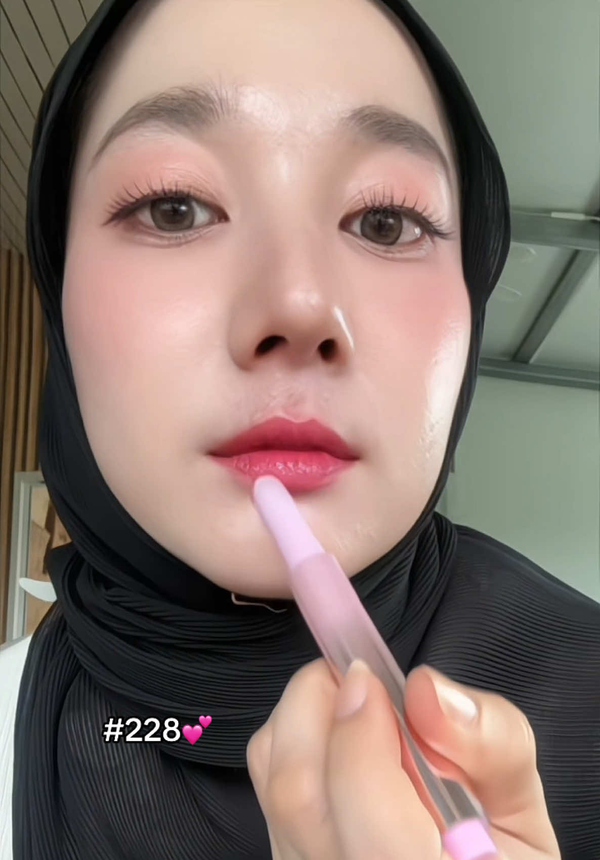 #ลิปกลอสaphydy  #ลิปกลอสเนื้อแข็ง #ลิปกลอสฉ่ําวาวในอุดมคติ 