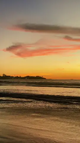 #sunsetbeach #sunset #4u #yourpage #fyppppppppppppppppppppppp 