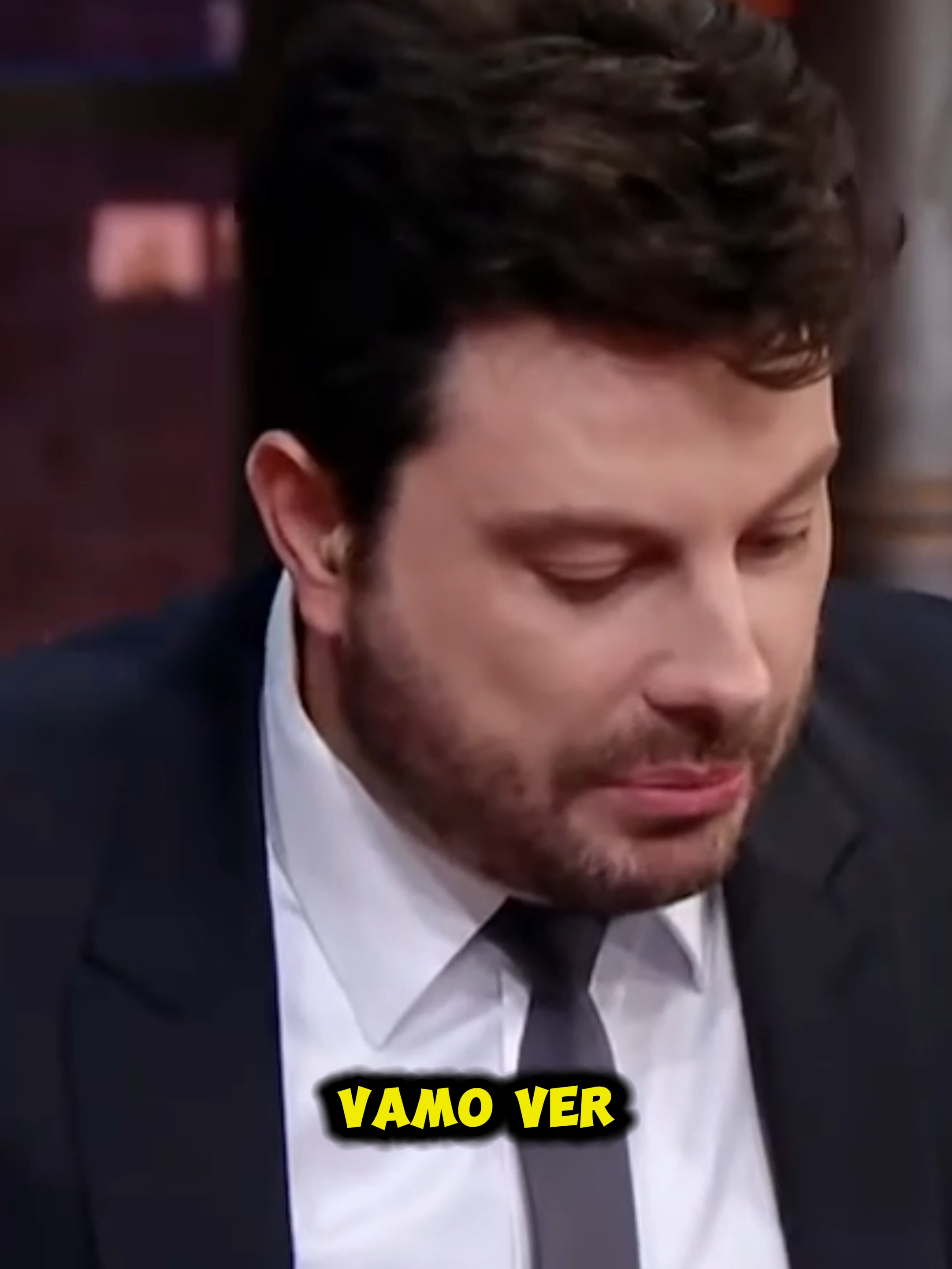 ALEMÃO É UM TANTO QUANTO ESTRANHO#thenoite #viral #fyp