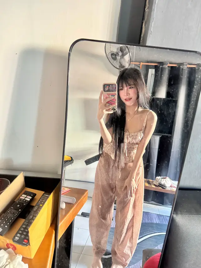 หนุ่มไหนกอดอุ่น