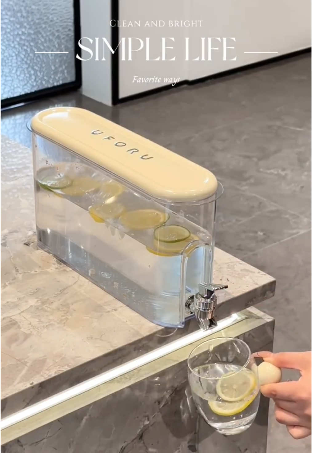 Bình nước để tủ lạnh có vòi UFORU chất liệu an toàn không mùi thể tích 4 lít. ##decor##binhnuoc##uforu##binhnuoc @@Góc Nhà Xinh @@Góc Nhà Xinh @@Góc Nhà Xinh