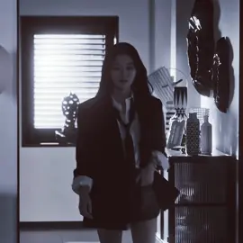 love her confidence #fyp #dearx #baekahjin #kimyoojung #edit 