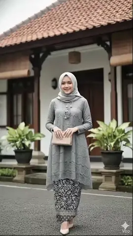 Tampil makin cantik dan elegan dengan set kebaya tunik brukat modern ini, bahan adem lembut nyaman dipakai untuk kondangan atau acara formal say🥰🥰 yuk cek promonya sekarang😇😇 #setkebaya #setsafitri #kebayasafitri #kebayawisuda #setkebayawisuda 