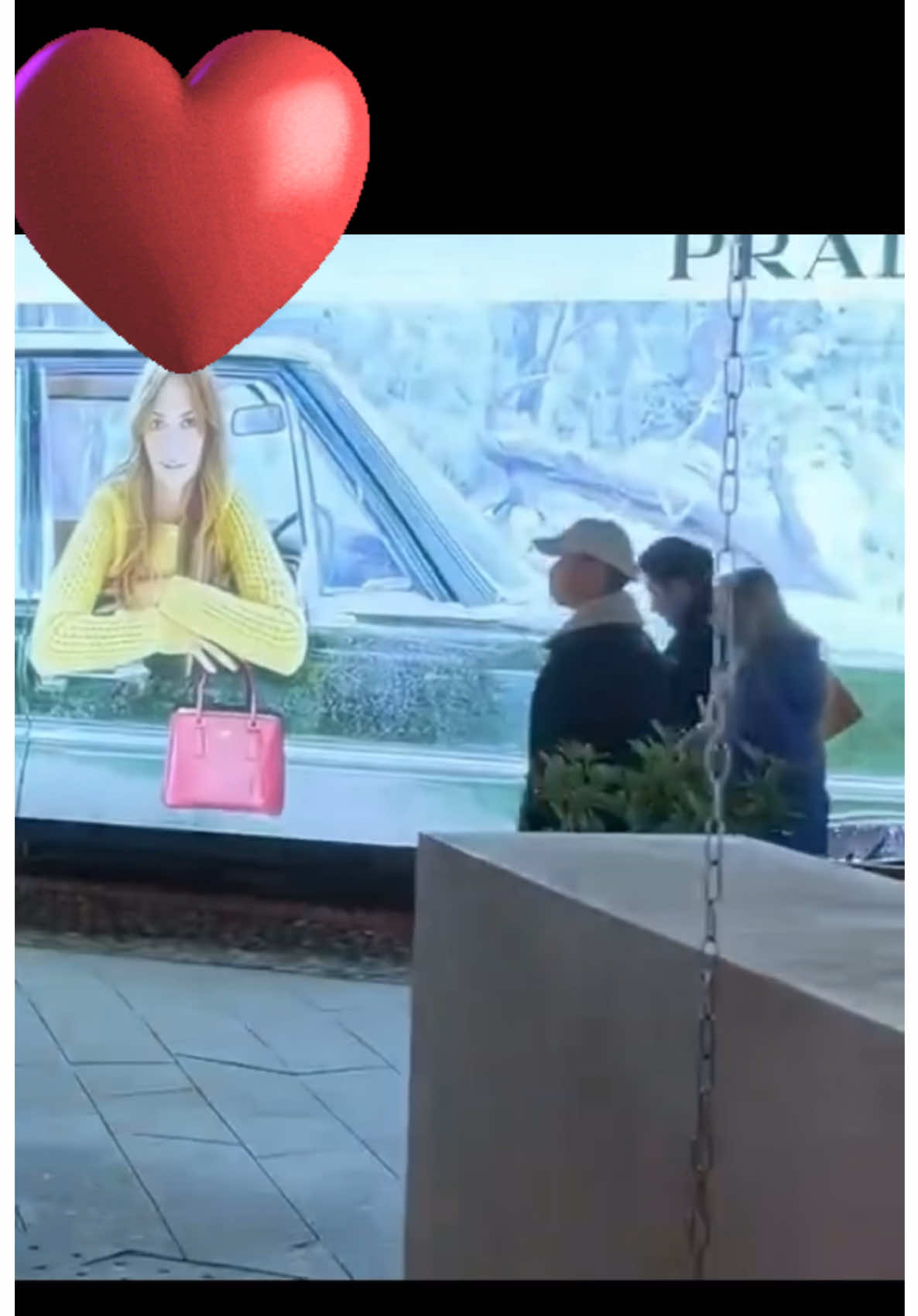 My favorite Couple spotted by fans, truly lucky fans ❤️❤️❤️ love seeing them together 🥰 just the two of them💕💕💕 spending quality time💖 #huangzitao #ztao #xuyiyang #couple #fyp 