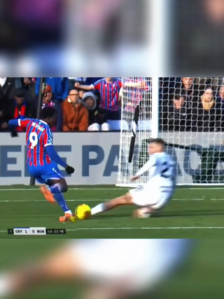 satu kata buat shaw 🔥 #manchesterunited  #lukeshaw #shaw 