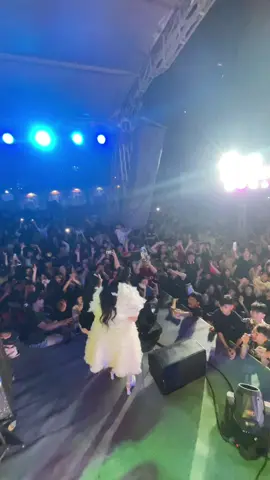 Ca Sĩ Vũ Trâm Anh thời 9x của mọi Người đã quay trỡ lại 