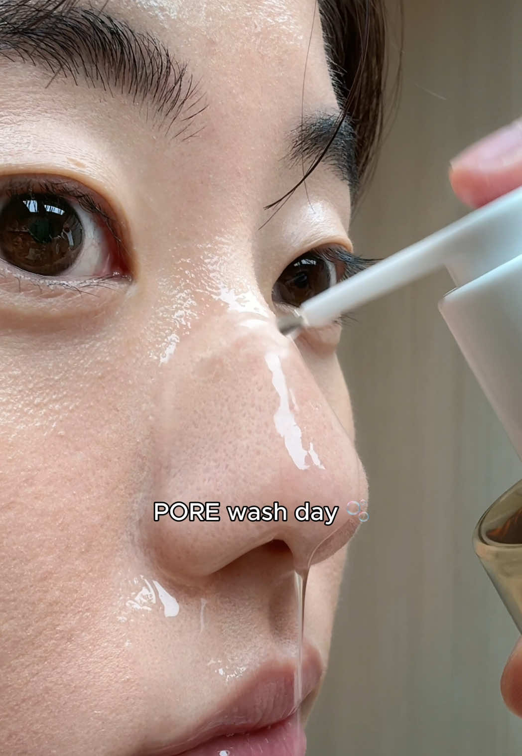 My go-to for the gentlest makeup removal ✅product used: @SKIN1004 US double cleansing duo #skin1004 #cleansingoil #centella #blackfriday #koreanskincare 