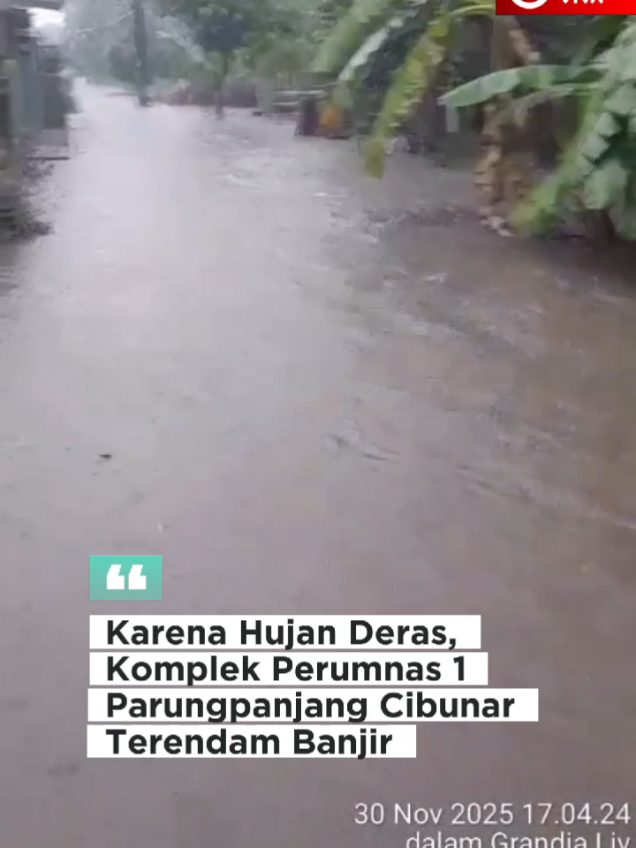 Karena Hujan Deras, Komplek Perumnas 1 Parungpanjang Cibunar Terendam Banjir  PARUNGPANJANG - Hujan deras di wilayah Kecamatan Parungpanjang menyebabkan puluhan rumah yang berada di komplek Perumnas 1 Parungpanjang Desa Cibunar terendam banjir, Minggu 30 November 2025.  Banjir terparah terjadi di Jalan Beringin XI, tepatnya di RT 03 dan RT 04 RW 06 Desa Cibunat. Di lokasi ini, ketinggian air hingga mencapai ukuran pinggang orang dewasa.  
