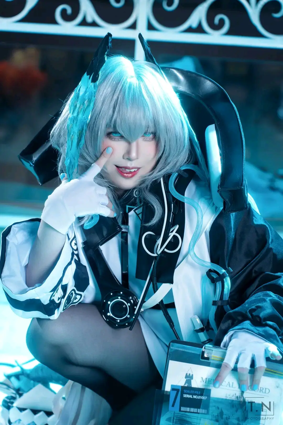 @tripleteet  #arknights #holhaya #cos #cosplay 