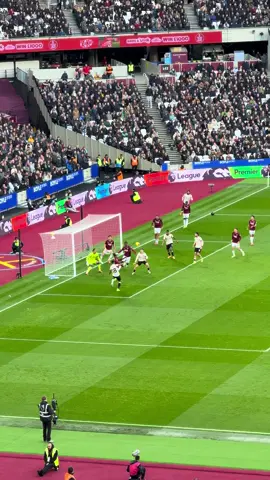 L’énorme occasion pour Liverpool !  Match entre liverpool et Wesh Ham !  #westham #liverpool #liverpoolfc #PremierLeague #football 