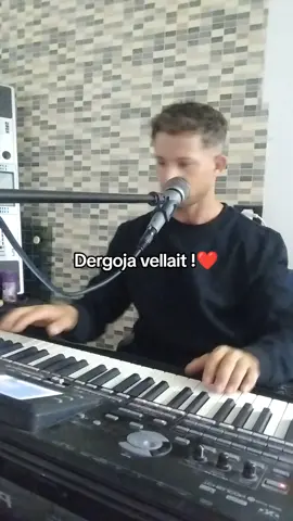 #fyp #albanesiinitalia #shqiptaretneperbote🇦🇱🌍 #perty #albania🇦🇱 