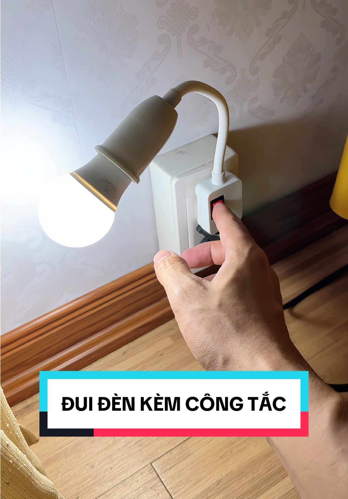 Dui đèn xoay E27 kèm công tắc#duiden #xuhuong 