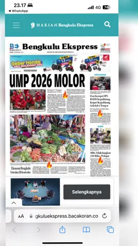 UMP 2026 Molor: Menunggu Aturan dari Pusat, Buruh di Bengkulu Diambang Ketidakpastian - Provinsi Bengkulu hingga akhir November 2025 masih belum menetapkan UMP 2026. Padahal, sesuai regulasi, seharusnya besaran UMP sudah diumumkan paling lambat 21 November, dan tiga hari setelahnya UMK di kabupaten/kota bisa ditetapkan.   Alasan yang disampaikan oleh pemerintah provinsi adalah masih menunggu ‘mandatory’ atau pedoman teknis dari Kementerian Ketenagakerjaan RI (Kemnaker), karena regulasi upah tengah disesuaikan menyusul putusan Mahkamah Konstitusi (MK) Nomor 168 Tahun 2023.   Padahal, kata pejabat di Dinas Ketenagakerjaan dan Transmigrasi Provinsi Bengkulu (Disnakertrans) Bengkulu, usulan dari serikat pekerja menyebut kenaikan 10–15% dari UMP 2025. Tahun ini, UMP Provinsi Bengkulu tercatat Rp 2.670.039.   Sementara perusahaan dan pelaku usaha juga berada di posisi sulit: tanpa acuan resmi UMP 2026, sulit bagi mereka menentukan struktur upah, bonus, atau tunjangan yang adil. Ini bisa memicu masalah, dari keluhan pekerja hingga ketidakseimbangan biaya produksi. Apalagi, kondisi nasional menunjukkan bahwa banyak provinsi dan pekerja sudah berharap pada kenaikan upah minimum, sejalan dengan kenaikan biaya hidup. Organisasi pekerja maupun pengusaha pun tengah menunggu keputusan bersama agar ada kepastian hukum dan keadilan bagi semua pihak.   Keterlambatan penetapan UMP bukan sekadar angka administratif. Ini soal kehidupan, soal makan, kebutuhan keluarga, harapan pekerja agar upah mereka cukup memenuhi kebutuhan dasar. Dan bagi pengusaha: soal keberlanjutan usaha dan tanggung jawab sosial terhadap pekerja. Semoga regulasi dari Kemnaker segera turun, sehingga Bengkulu bisa berdiri pada angka yang adil dan kemanusiaan, di mana pekerja tidak terombang-ambing, dan usaha tetap berjalan dengan fair. (Cik) #ump #ump2025 #umpbengkulu #bengkuluekspress #beritabengkulu 