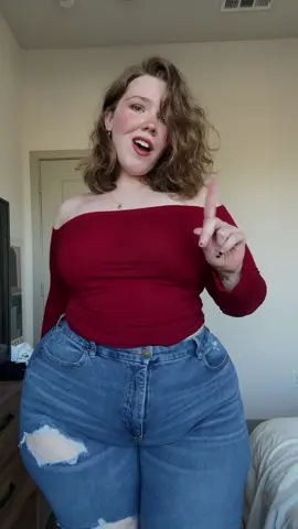 This is literally my fav top! #plussizefashion #plussizeootd #plussize #ootdplussize 