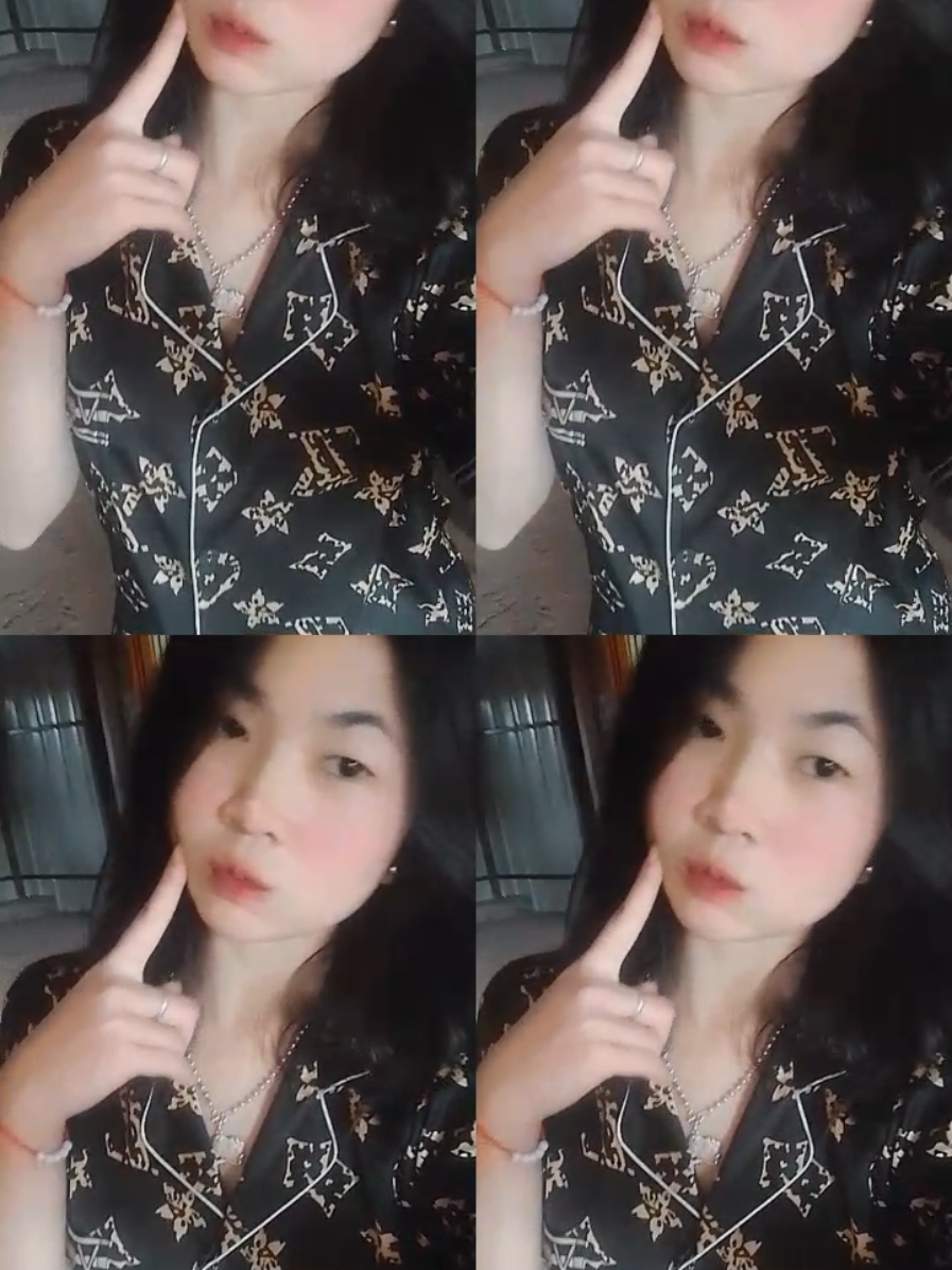 ရာသီဥတုကအေးတယ်ငါဖစ်ပေးပါ့မယ်အနွေးထည်🤧🤍😝#ဝန်ခံလိုက်