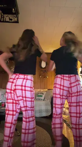 🤍🤍🤍 only took us a few tries.... #fyp #dance #pokerface #matchingpjs #bsf 