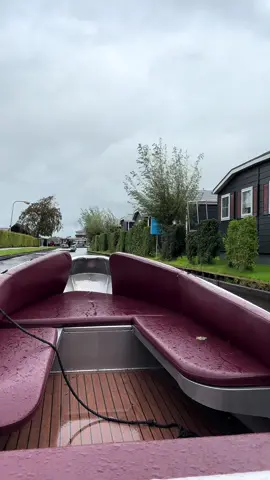 عجزت اتخطاها ياجماعه😔❤️❤️ 📍Giethoorn #هولندا #امستردام #سفر  #خيثرون 