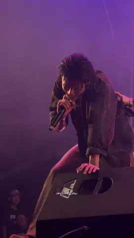 มีจังหวะหยุดคิดนิดนึงว่าลำโพงอยู่ตรงหน้าเอาไงดี 555555555 #CATEXPO12 #perses_th #nay_perses 