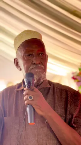 Boqorka cowliyahan hadalkisa hala maqlo walalayalow 