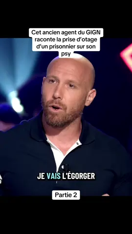 L’ambiance doit être tendue dans le couloir 😅 #leqg #guillaumepley #jimmylabeu #gign #story 