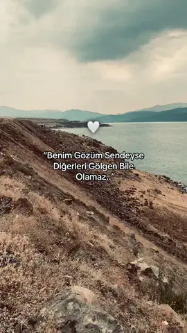 “Gölgen Bile Olamaz..”🤍#kesfet#storylikvideolar📌#ulanrapunzel_ 