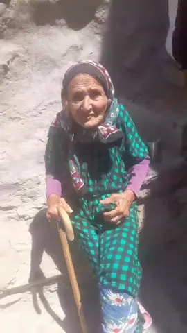 الجده#سعود#الله يحفضها#يافع#الارض#اطيبه 