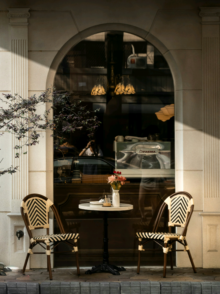 ضيعتني بجمالها ♥ #عدي_يا_خالة  #عدي #Team_Malak #ستوري #ستوريات 