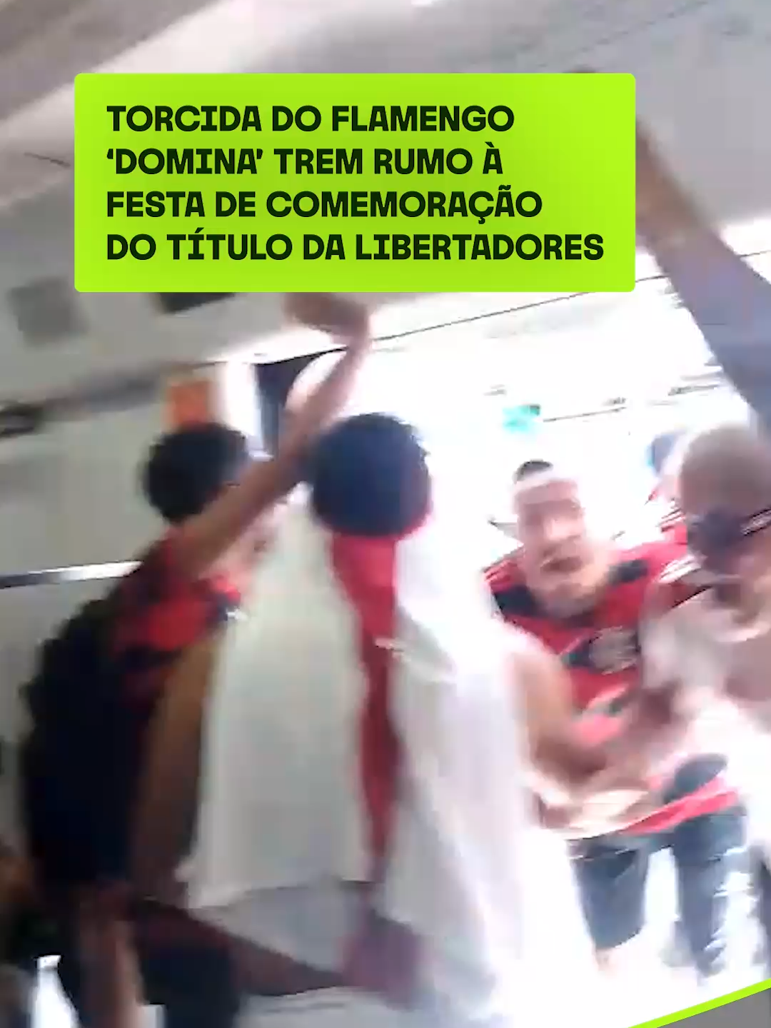 A FESTA NÃO PARA! O Flamengo faz hoje, no Centro do Rio de Janeiro, a comemoração do tetracampeonato da Libertadores, com direito a trio elétrico dos jogadores. E é claro que a torcida não poderia ficar mais animada: os rubro-negros tomaram conta de trem rumo à estação Central do Brasil cantando músicas de apoio ao time e fazendo aquela bagunça que todo campeão gosta! #terraesportes #flamengo #futebol #libertadores #esportes