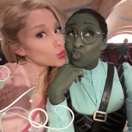 ⋆｡𖦹°∞♡🧹🫧 ﾟ.    ac/ib @m  oc 18lilies, 4elcu                              #wickedforgood #wickededit #glindaedit #elphaba #aestheticedits  gelphie edit aesthetic transition 