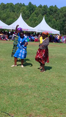 hawa madem ni moto😍😍😍