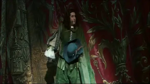 Le Roi Soleil (2005) Partie 2 #RoiSoleil #2005 #Histoire #France #LouisXIV #CultureFrançaise #Baroque #Art #Héritage #ChâteauDeVersailles #MusiqueBaroque #Danse #Théâtre #Époque #Royalité #Patrimoine #Événement #Célébration #CostumesHistoriques #InspirationHistorique #TikTokHistoire