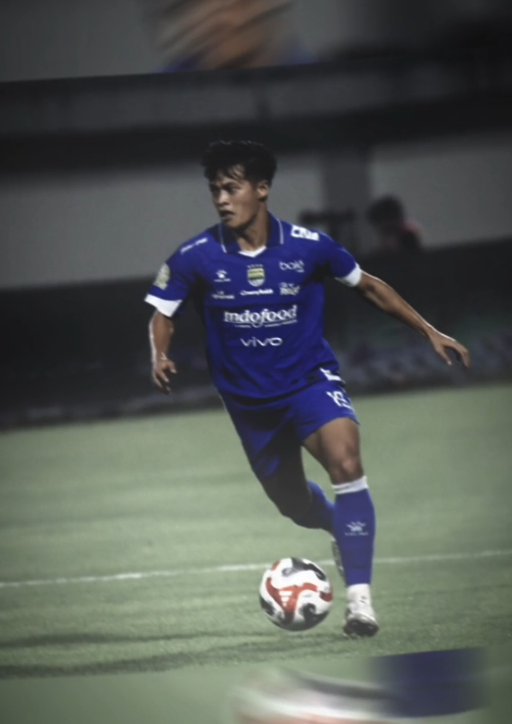 debut mas dewok enakeun gini euy😍 #persibbandung #alfeandradewangga #debut #brisuperleague #fypp 