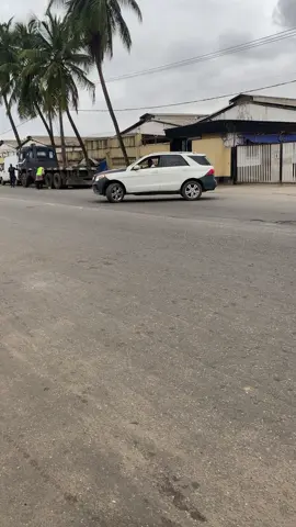 Mercedes Benz ml 2014 model upgrade to 2018 model Gle . address. No 12 Olanibi street papa-Ajao mushin Lagos Victoria mall .for more inquiries please call or WhatsApp 08131567210.