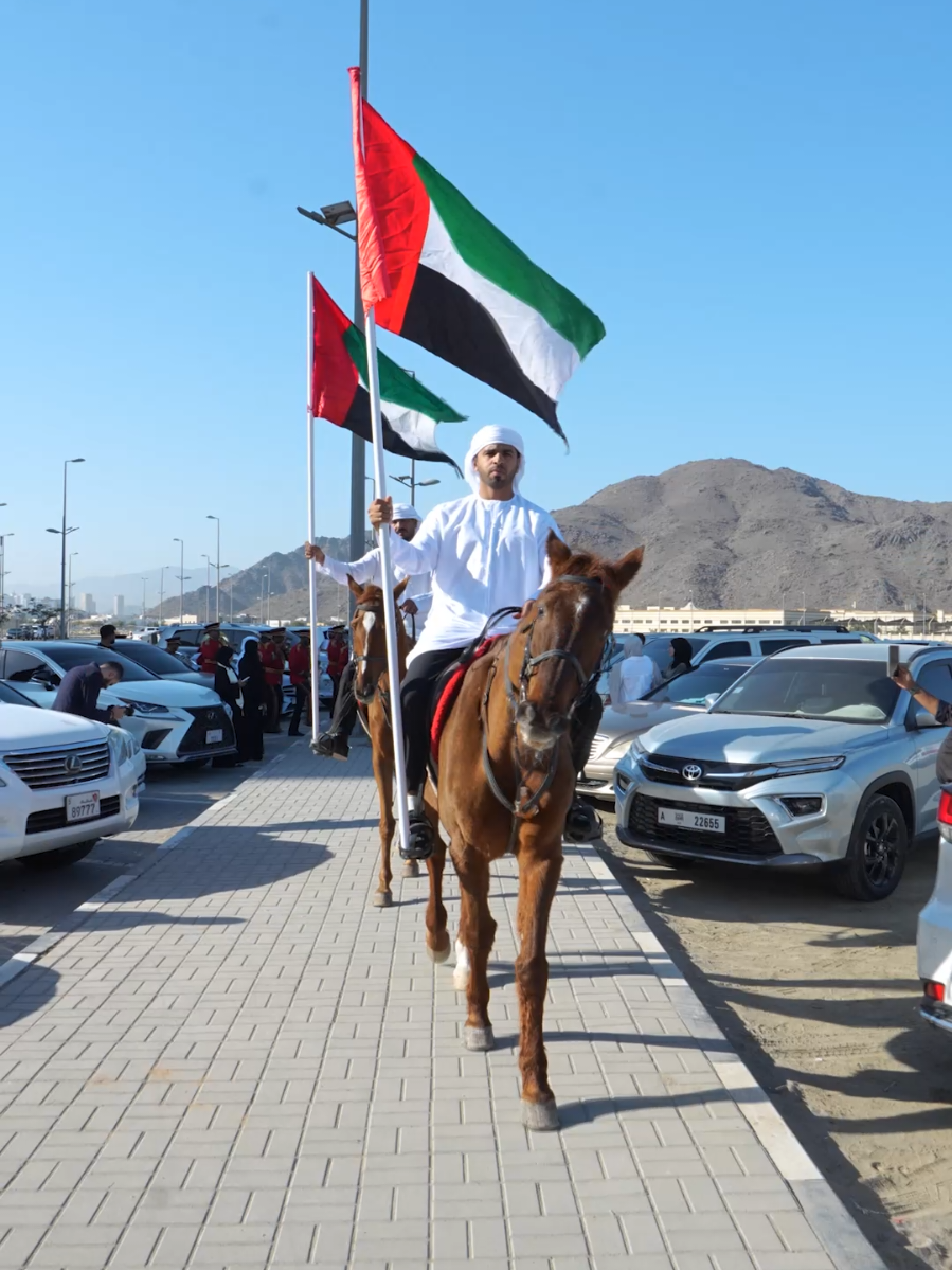 أجواء وطنية غير 🔥🇦🇪 تشرفت بتلبية الدعوة وحضور الاحتفالية فخر الإمارات في كل مكان 🤍✨ #عيد_الاتحاد #العيد_الوطني #الفجيرة #الامارات #احتفالات 