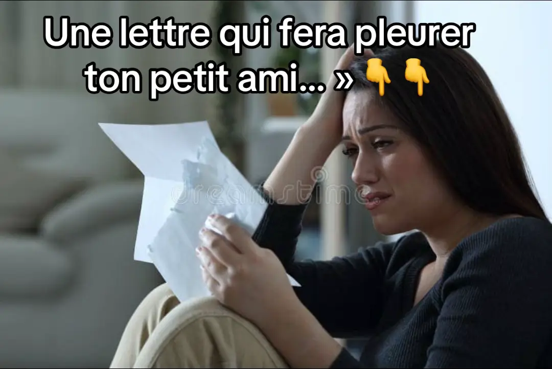 #creatorsearchinsights #lettredamour  #lettreforemotion  #amourvrai #foryoupage❤️❤️  Ce n’est pas juste une lettre… c’est un morceau de ton cœur. 💔🖋️ ❤️ Lettre qui fera pleurer ton copain Mon amour… Je ne sais même pas comment commencer cette lettre sans que mes mains tremblent. Parfois, j’ai l’impression que tu ne vois pas vraiment à quel point je t’aime. Pas un petit amour… mais celui qui reste même quand tout devient lourd. Je pense à toi chaque jour. Même quand on ne parle pas, même quand tu es occupé, même quand tu ne remarques rien… tu es dans ma tête, dans mon cœur, partout. Je sais que je ne suis pas parfaite. Je sais que parfois je deviens émotive, inquiète ou j’ai peur de te perdre. C’est parce que tu comptes pour moi plus que je peux l’expliquer. Tu es devenu mon refuge, mon réconfort… et ma faiblesse en même temps. Je veux que tu saches ceci… Je ne suis pas là pour des moments temporaires. Je suis là pour les longues nuits, les journées difficiles, les silences, les erreurs, la croissance — pour tout. Je t’ai choisi… et je te choisis encore, même quand ça fait mal, même quand c’est compliqué. Ce que je ressens pour toi est réel. Je ne veux personne d’autre. Je veux nous. Je veux notre futur, nos rêves, nos petits moments, nos rires… tout. S’il te plaît, ne doute jamais de mon amour pour toi. C’est un amour qui serre la poitrine, qui brûle les yeux quand je pense à te perdre. C’est un amour qui me fait prier pour toi, souhaiter le meilleur pour toi, et me battre pour nous même quand je suis fatiguée. Tu es celui avec qui je veux rentrer à la maison. Tu es celui avec qui je veux grandir. Tu es celui que je veux aimer sans peur. Et j’espère… j’espère que tu ressens la même chose. Je t’aime plus que je peux le dire… plus que tu ne pourras jamais comprendre. Toujours.