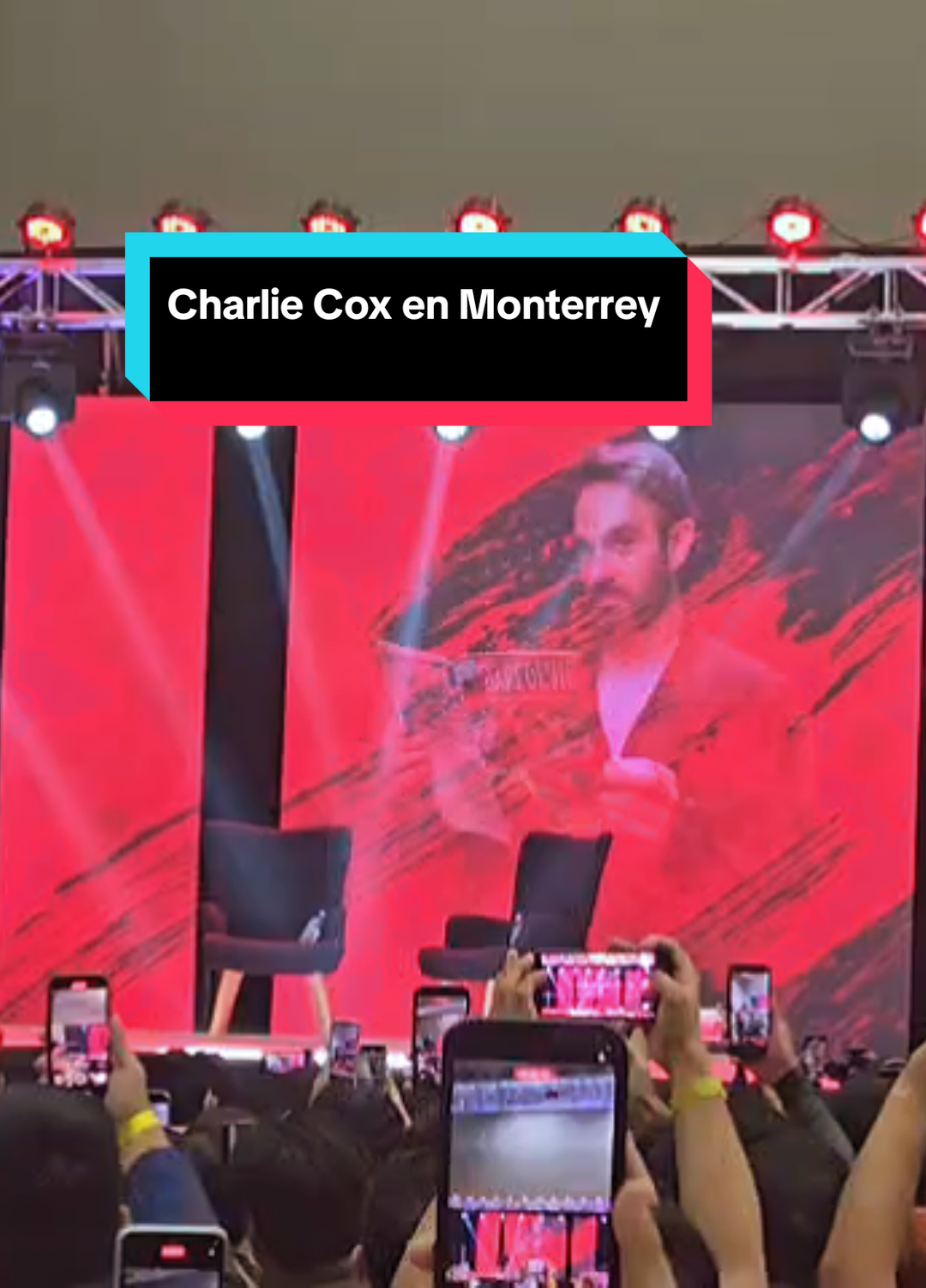 presentación de #charliecox en @LaConve - Animex  #daredevil #daredevilbornagain  #daredevilnetflix 