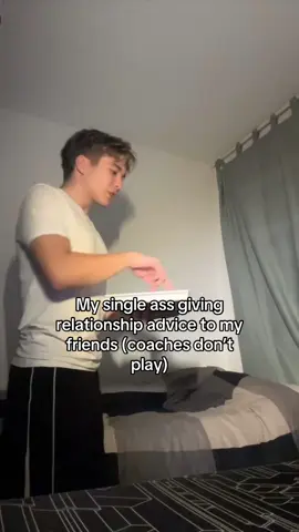 They get played  #friends #dating #relatable #advice #xyzbc 